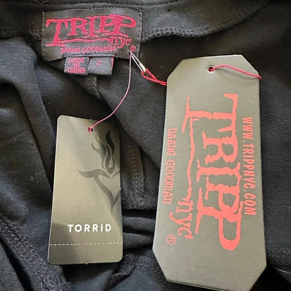 TRIPP x torrid Lace-Up Dress size 2X - Picture 9 of 9